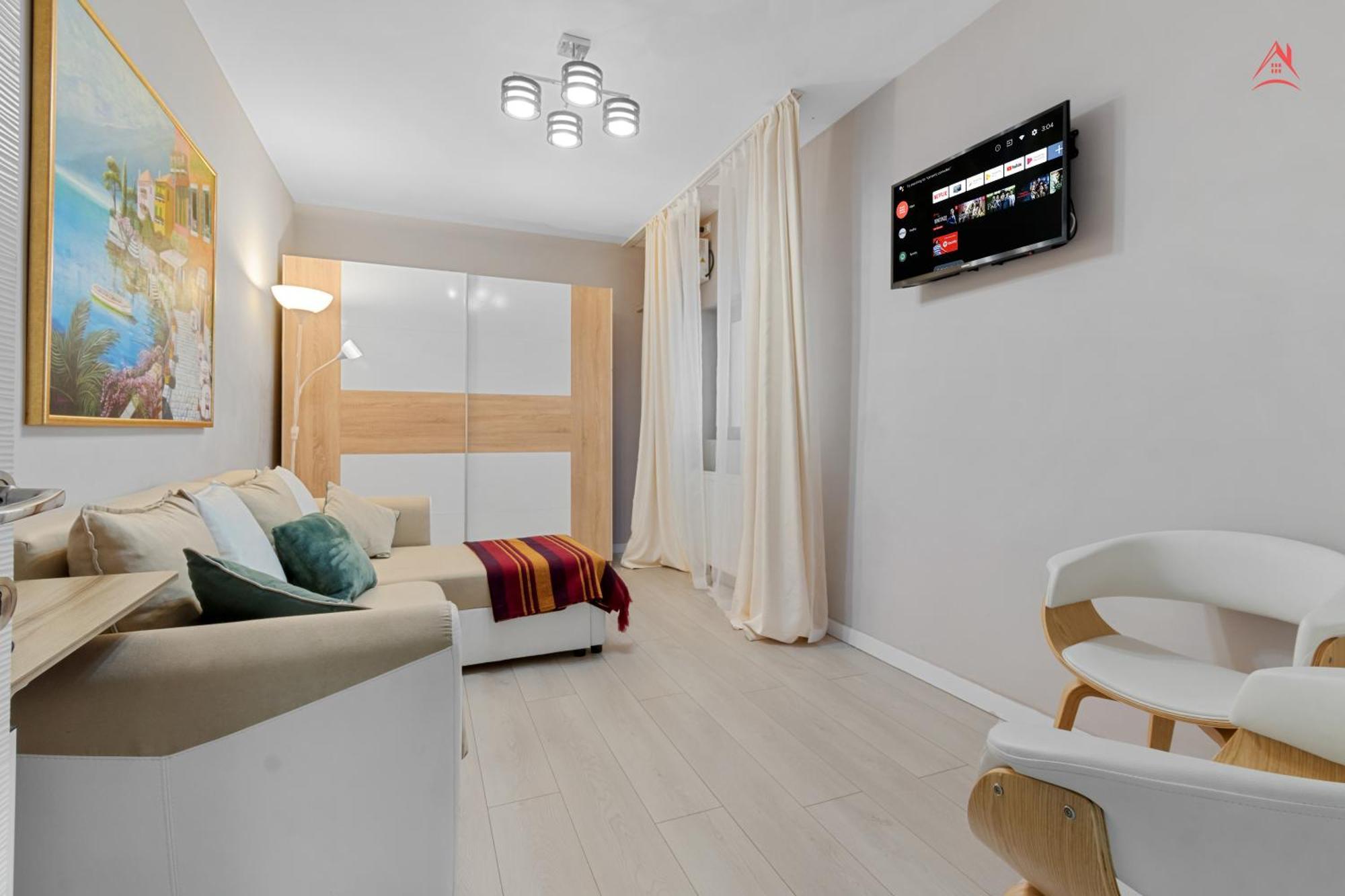 Central Town Cosy Apartment Bukarest Exteriör bild